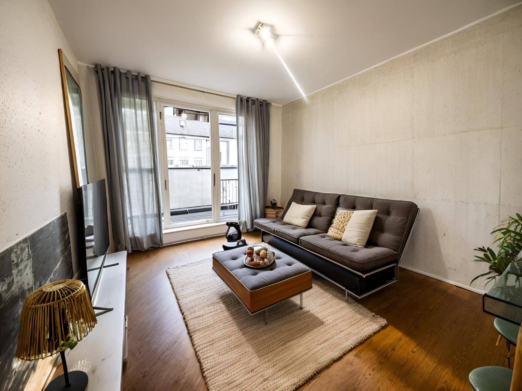 Stbg Bel Appartement Avec Balcon 斯特拉斯堡 外观 照片